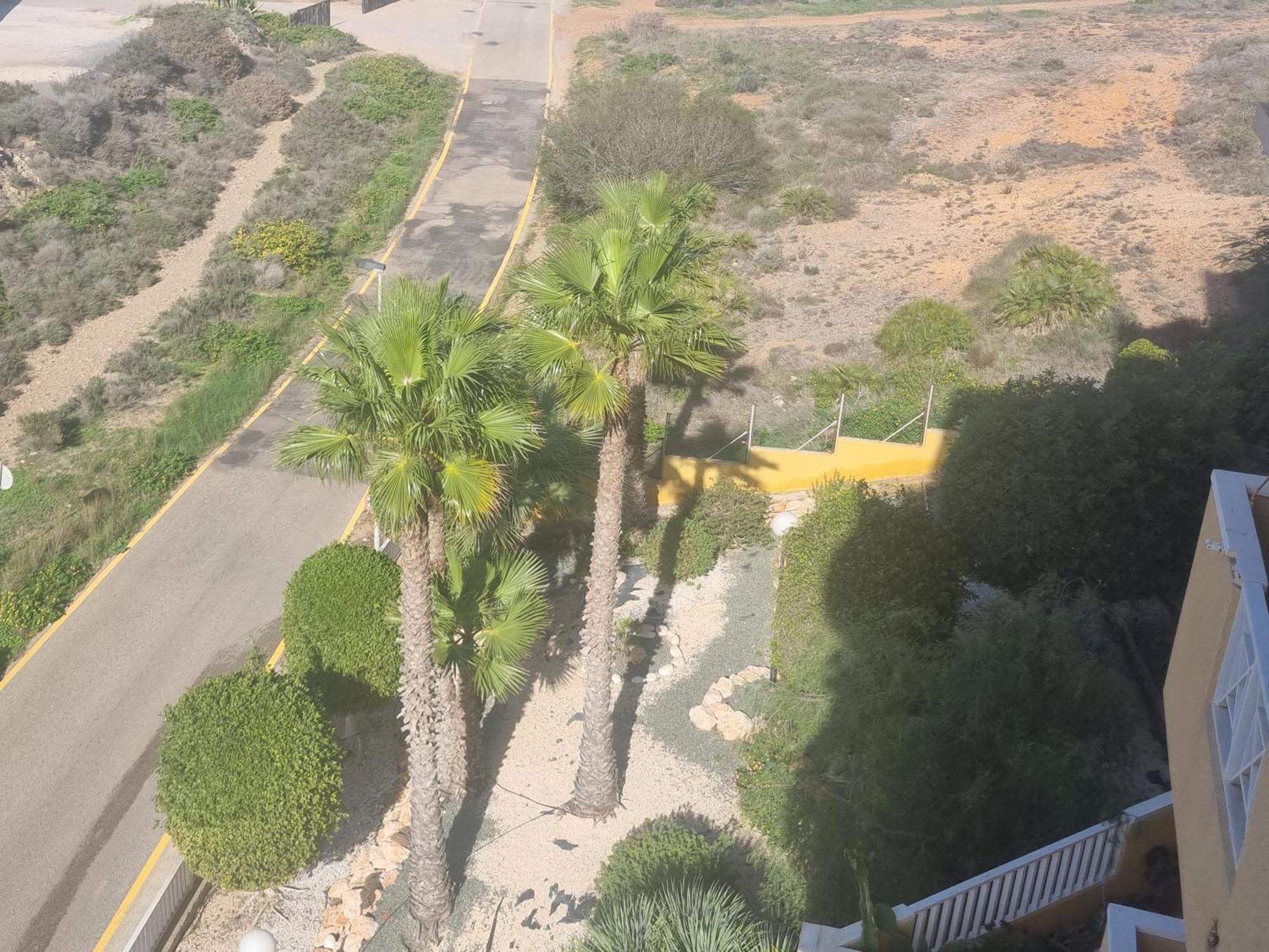 Cabo De Palos Apartamento Vacacional Bagian luar foto
